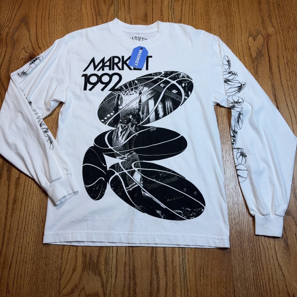 NWT Market Studios 1992‎ Basketball Shirt Men's Small Long Sleeve Streetwear